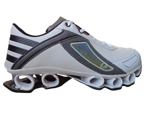 Tênis Adidas Titan Meteoro Branco e Grafite